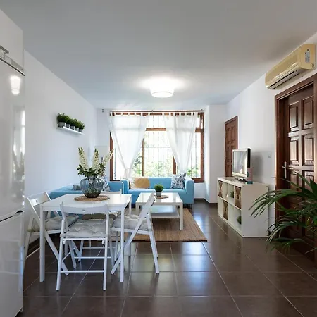 Apartament Next To The Puerto Rico (Gran Canaria)